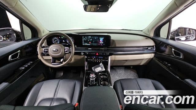 Kia Carnival 2021 — Фото 7/20