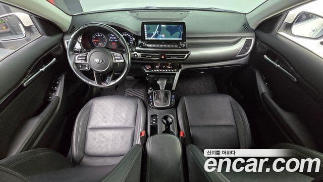 Kia Seltos 2021 — ფოტო 7/20
