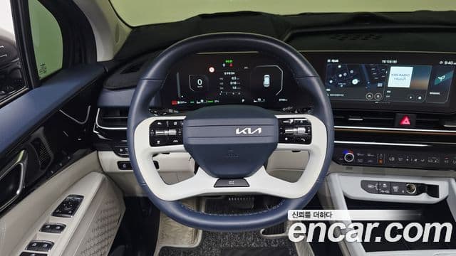 Kia Carnival 2025 — ფოტო 13/20