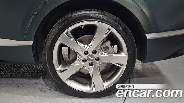 Genesis GV80 2020 — Photo 10/34