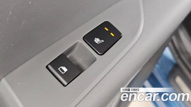 Kia Niro 2022 — Şəkil 19/20