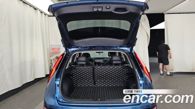 Kia Niro 2022 — Şəkil 20/20
