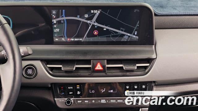 Kia Seltos 2023 — Şəkil 14/20