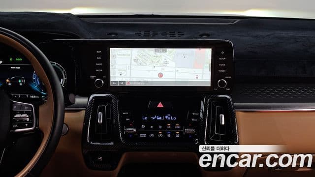 Kia Sorento 2022 — ფოტო 14/20