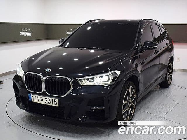 BMW X1 2022 — Şəkil 11/20