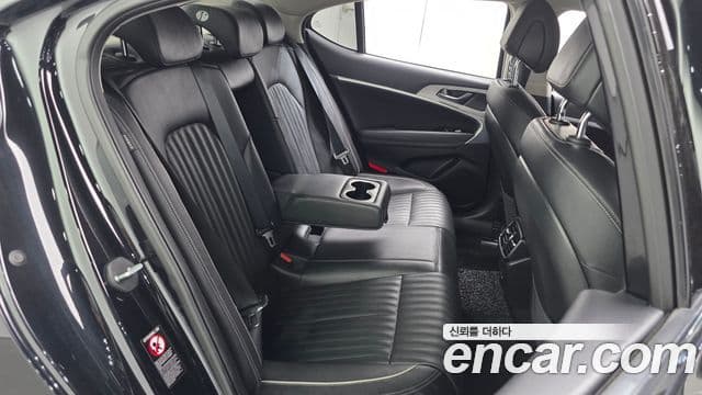 Genesis G70 2020 — Şəkil 11/20