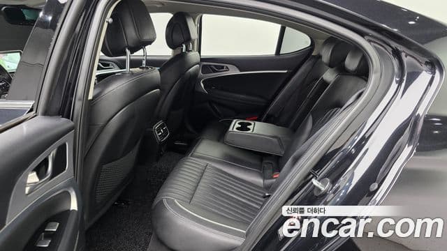 Genesis G70 2020 — Şəkil 12/20