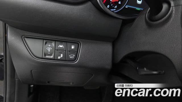 Genesis G70 2020 — Şəkil 19/20