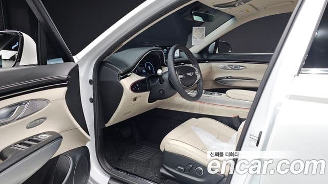 Genesis GV70 2021 — ფოტო 10/20