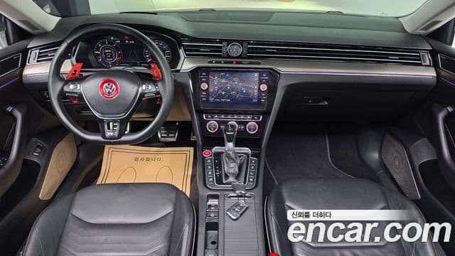 Volkswagen Arteon 2019 — Şəkil 10/20