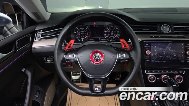 Volkswagen Arteon 2019 — Şəkil 12/20
