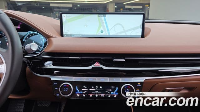 Genesis Electrified G80 2022 — ფოტო 14/20