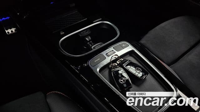 Mercedes-Benz A-Class 2025 — ფოტო 16/20