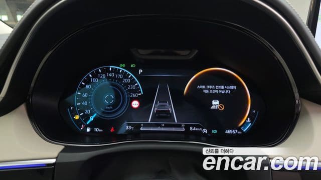 Genesis GV70 2023 — ფოტო 8/20