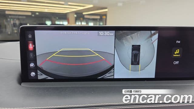 Genesis GV70 2023 — ფოტო 15/20