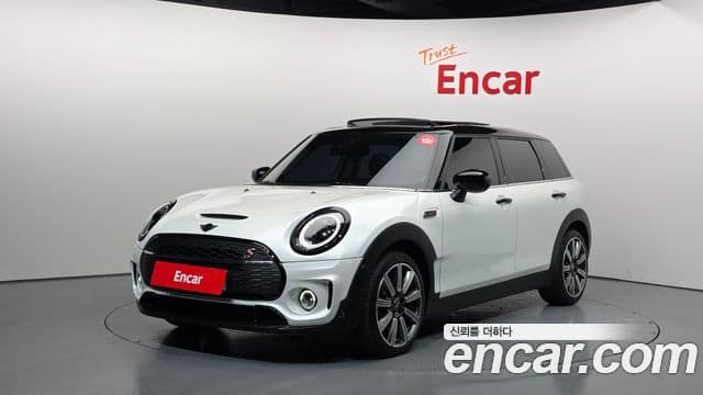 Mini Cooper S Clubman 2023 — ფოტო 2/20