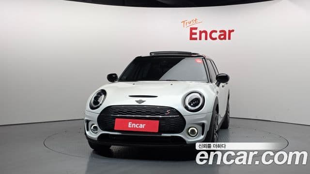 Mini Cooper S Clubman 2023 — ფოტო 6/20