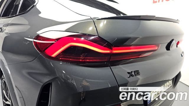 BMW X6 2022 — ფოტო 27/31