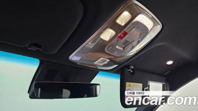 Genesis GV70 2024 — Photo 27/31