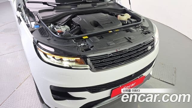 Land Rover Range Rover Sport 2025 — Фото 6/20
