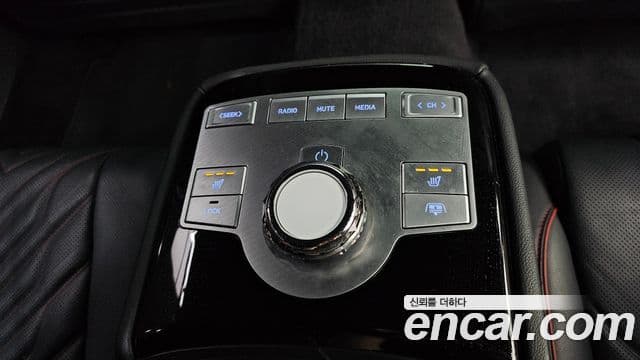Genesis Electrified G80 2024 — Şəkil 18/20
