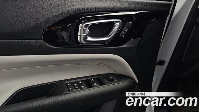 Jeep Compass 2022 — ფოტო 8/35