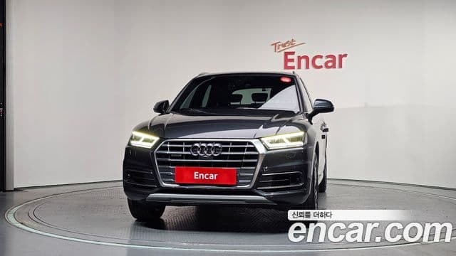 Audi Q5 2020 — ფოტო 3/20