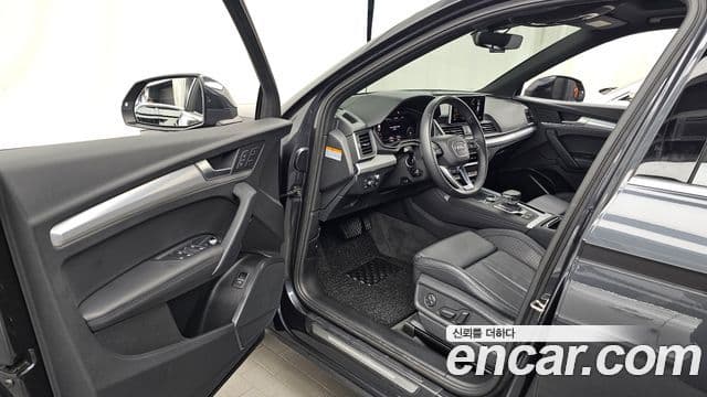 Audi Q5 2020 — ფოტო 10/20