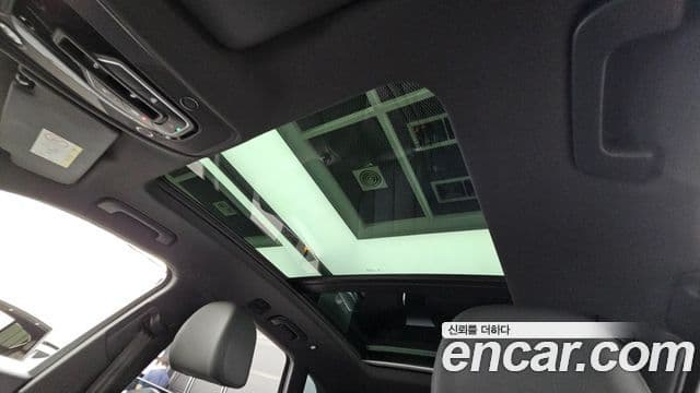 Audi Q5 2020 — ფოტო 18/20