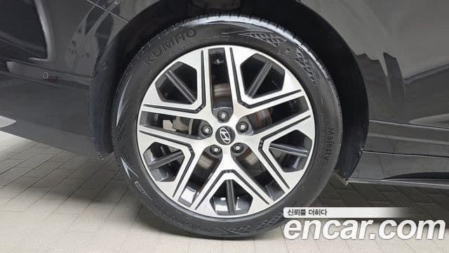 Hyundai Grandeur 2023 — ფოტო 5/20