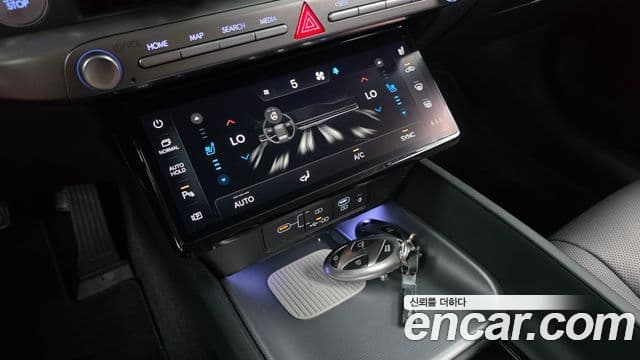 Hyundai Grandeur 2023 — ფოტო 9/20
