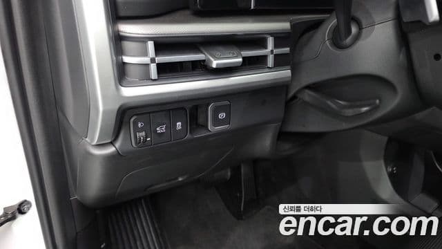 Hyundai Santa Fe 2023 — Şəkil 18/20