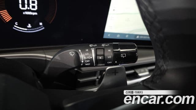 Hyundai Santa Fe 2023 — Şəkil 19/20