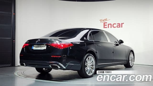 Mercedes-Benz S-Class 2022 — ფოტო 2/20
