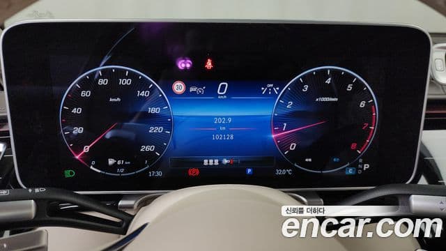 Mercedes-Benz S-Class 2022 — ფოტო 8/20