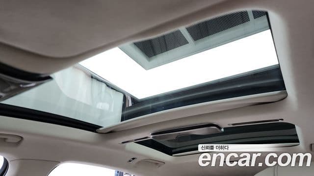 Mercedes-Benz S-Class 2022 — ფოტო 18/20