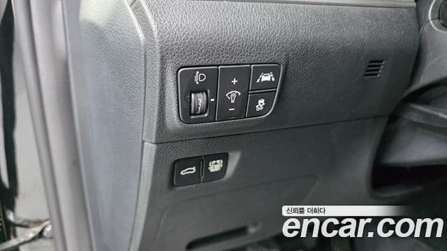 Kia K5 2023 — ფოტო 13/20