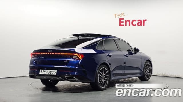 Kia K5 2019 — ფოტო 2/20