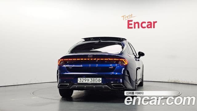 Kia K5 2019 — ფოტო 4/20