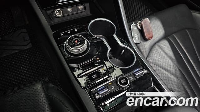 Kia K5 2019 — ფოტო 9/20
