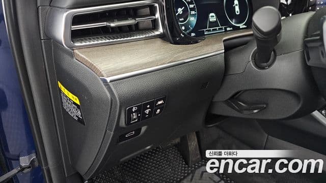 Kia K5 2019 — ფოტო 18/20