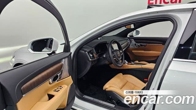 Volvo S90 2023 — Şəkil 10/20
