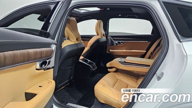 Volvo S90 2023 — Şəkil 11/20