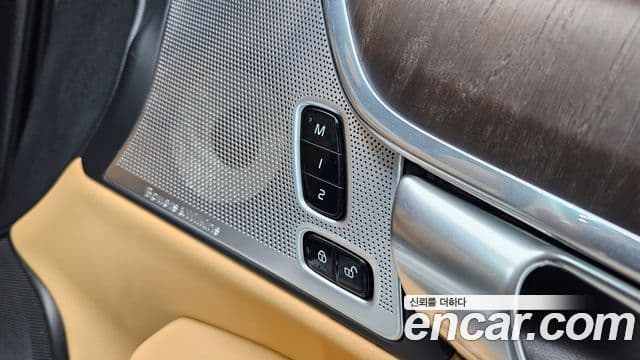 Volvo S90 2023 — фото 20 из 20