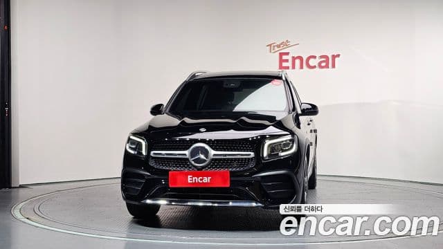 Mercedes-Benz GLB-Class 2020 — Şəkil 2/20