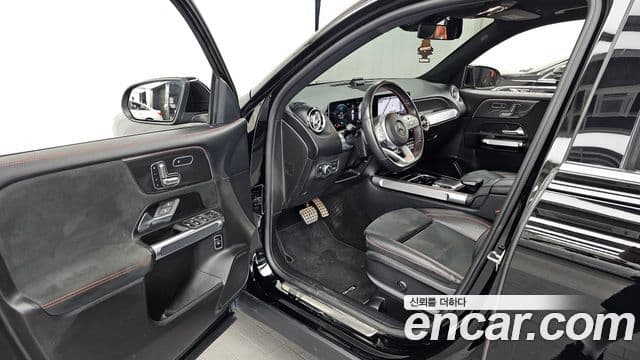 Mercedes-Benz GLB-Class 2020 — Şəkil 9/20