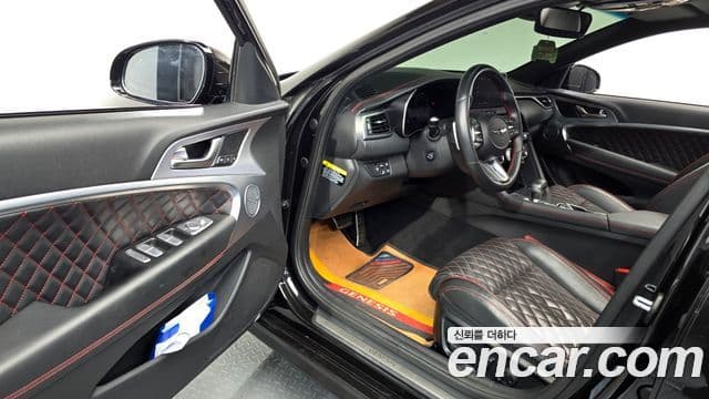 Genesis G70 2019 — ფოტო 10/20