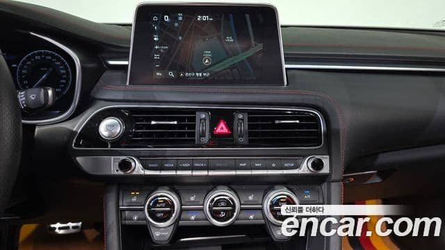 Genesis G70 2019 — ფოტო 12/20