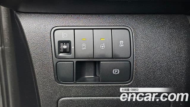 Hyundai Staria 2021 — Фото 14/20