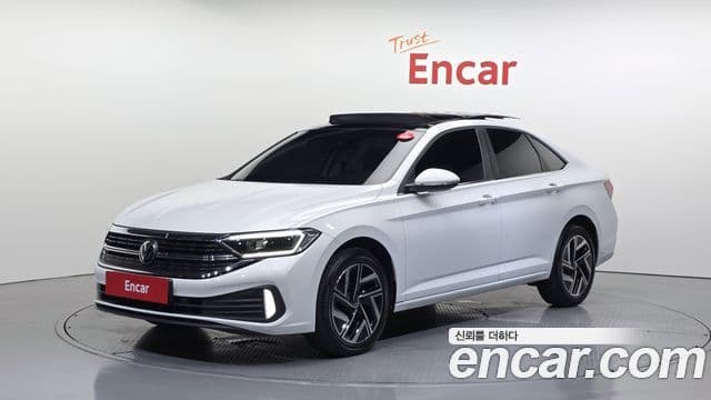Volkswagen Jetta, 2022